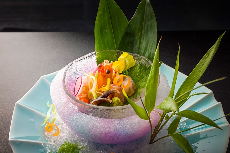 旬景浪漫 銀波荘［愛知／西浦温泉］ワーケーションにおすすめのツインルーム。