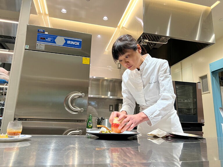 アザーカット。