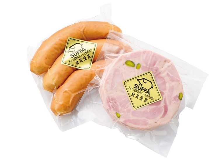 【ハウスメッツガー・ハタ】国産椎茸入りウインナー〈100gあたり〉388円、ビアーシンケン〈100gあたり〉390円。