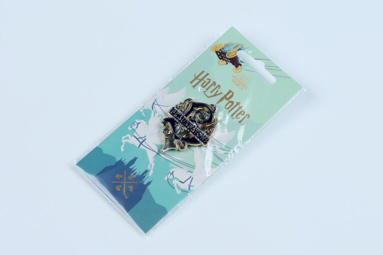 台紙もボーバトンのデザイン。