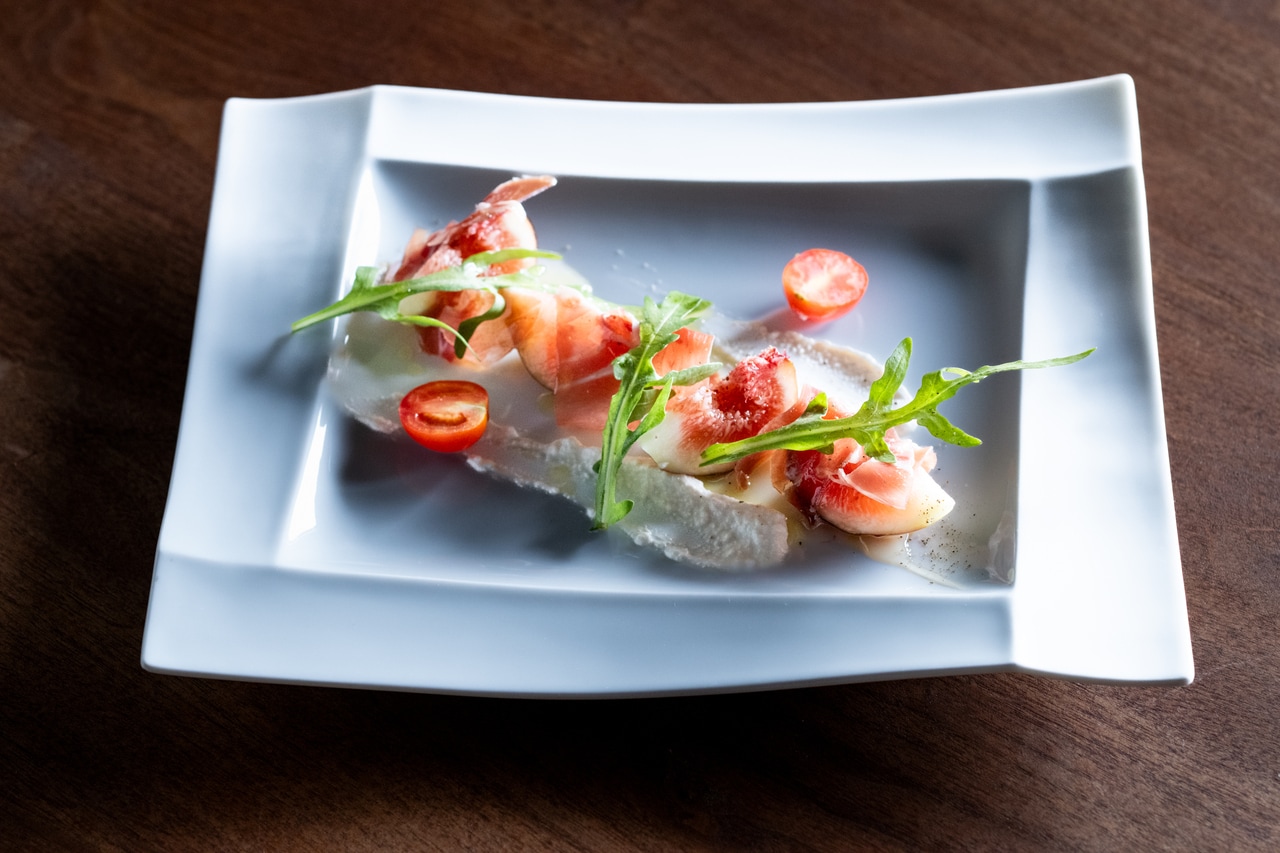 「イタリア産生ハムといちぢくのマリネ」。