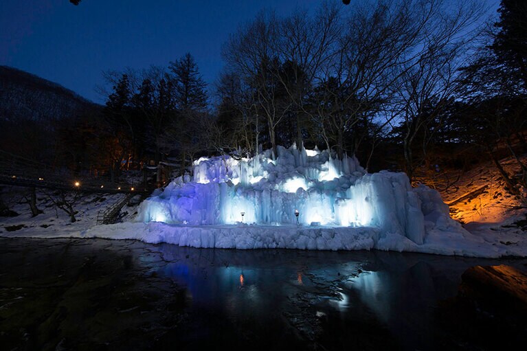 本家伴久 氷瀑祭り。