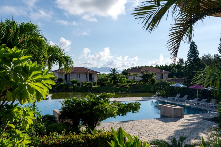 プライベート感のあるラグーンプール。