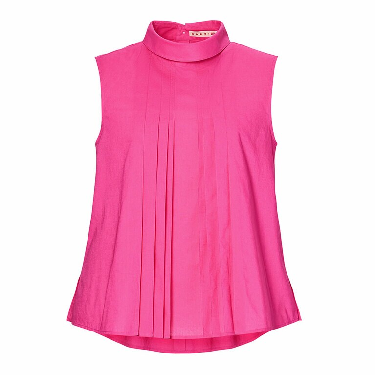 タックブラウス(ノースリーブ) 各2,990円。