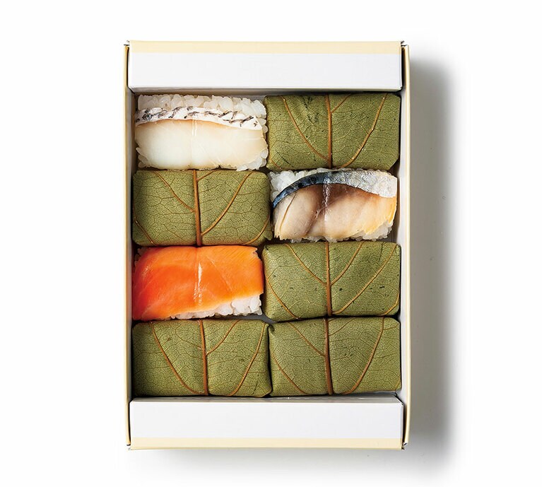 柿の葉すし(3種8個) 999円／笹八(グランスタ)