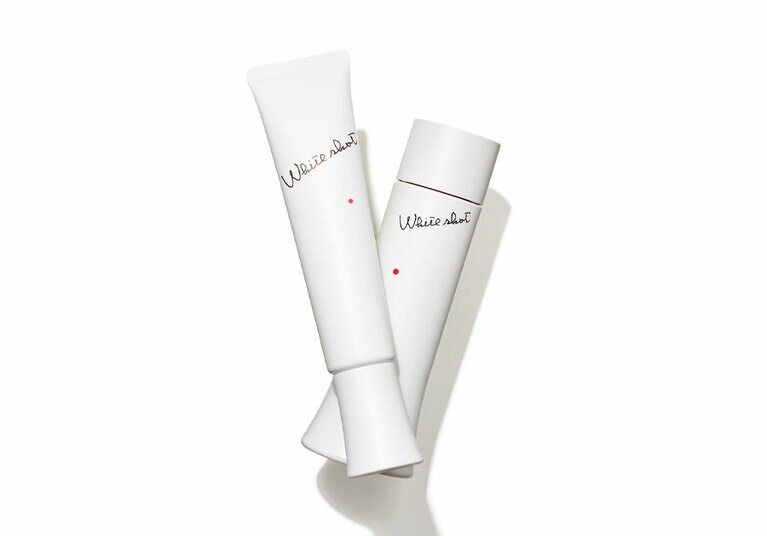 左から：ホワイトショット MX ［医薬部外品］78g 11,000円、ホワイトショット LX ［医薬部外品］150mL 11,000円／ポーラ