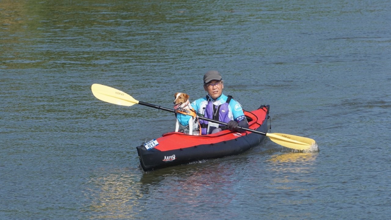 「SEA TO SUMMIT®」には、愛犬といっしょに参加する参加者の姿も。(提供写真)