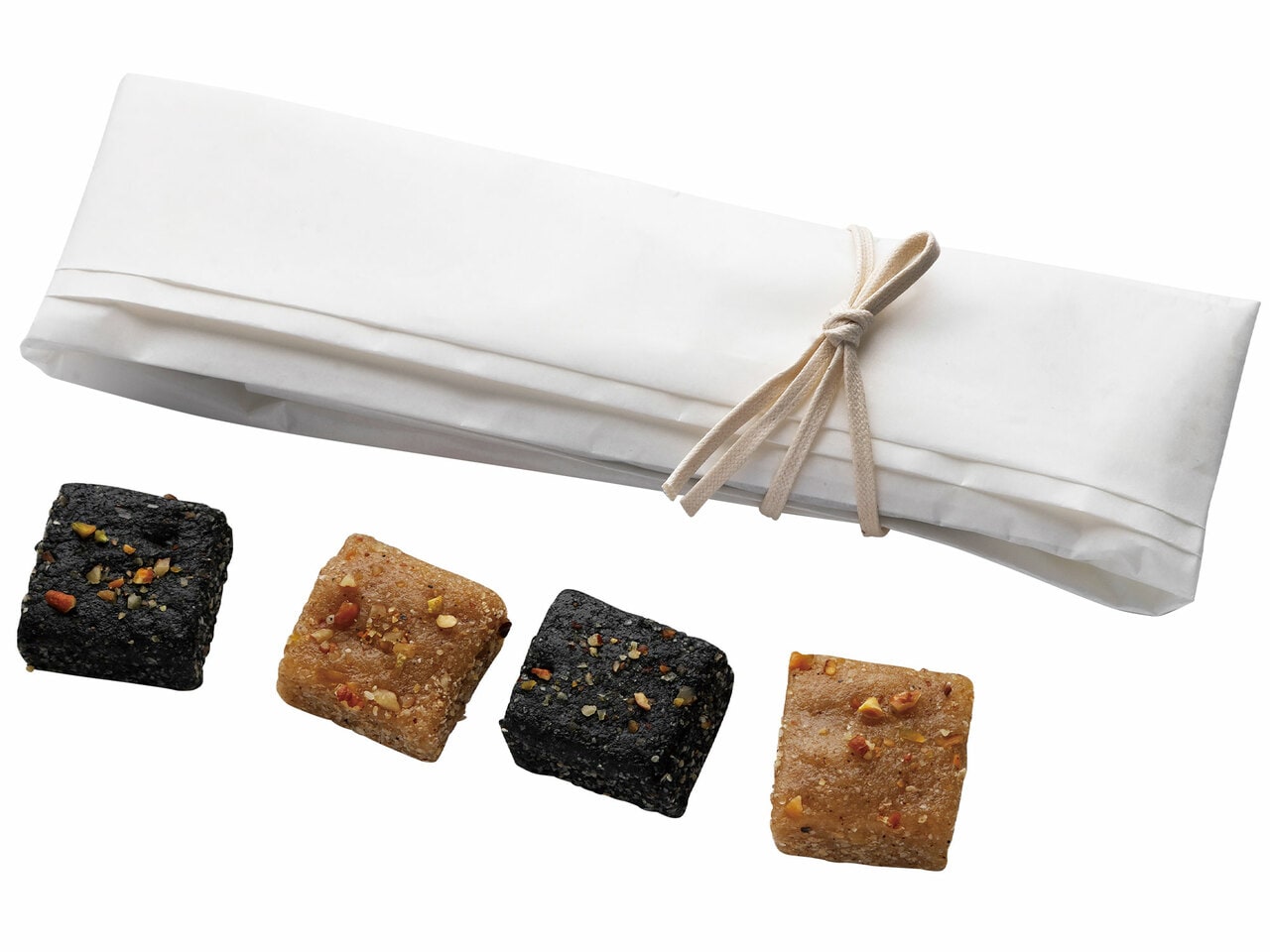 石畳 ごまもち 540円。