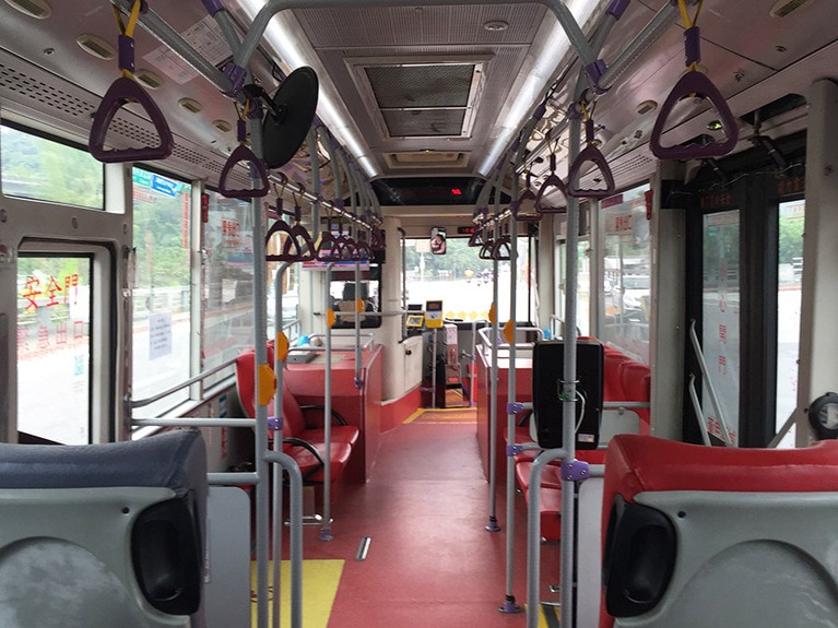 バスの中の様子。