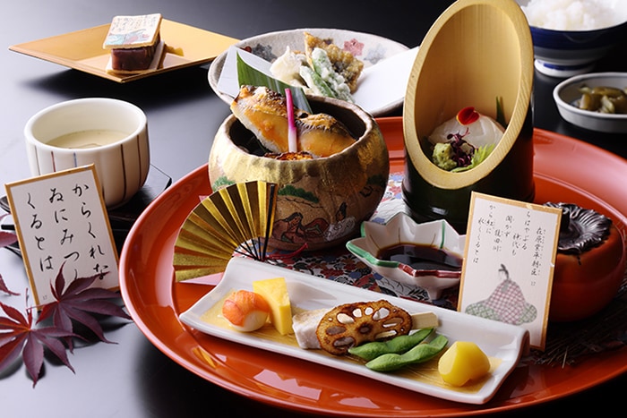 琵琶湖ホテル。“百人一首ランチ” 1名 3,900円。