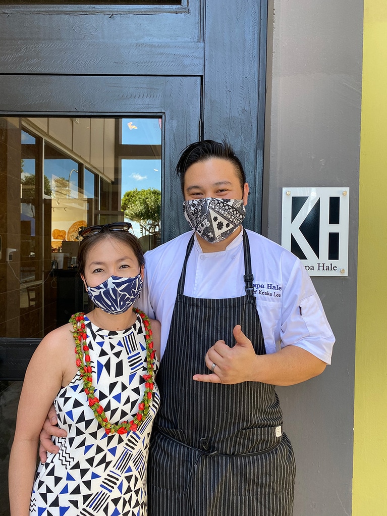 シェフ・ケアカと奥様のヘザーさん。困難な時期だからこそ家族で力をあわせて地域に愛される店になりたいと話す。