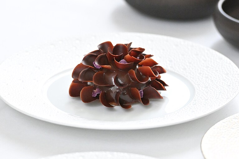 「フルール ド カシス」。日本発売未定。