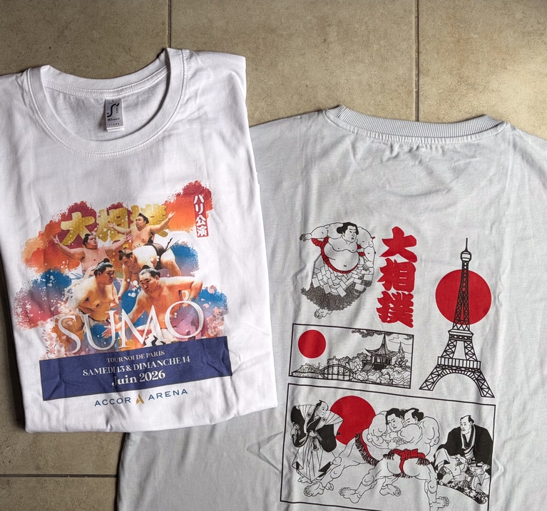 オリジナルTシャツ。