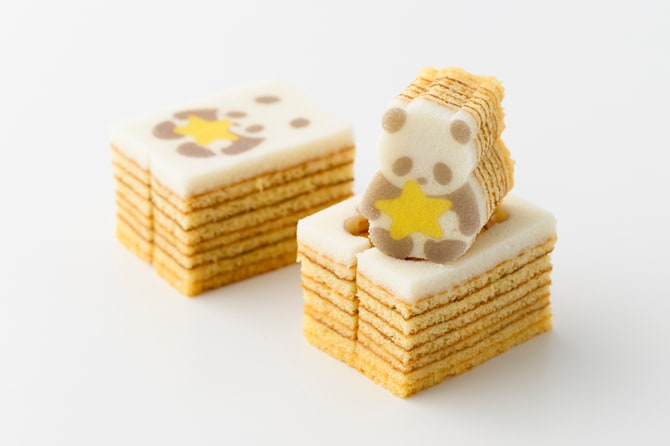 ほしぞらパンダバウム(ミルク味)各594円。