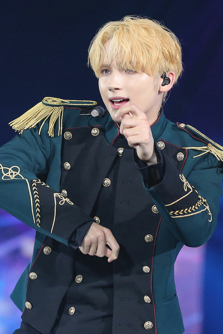 (P)&(C) BIGHIT MUSIC