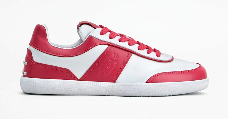 トッズ タブズ スニーカー Tokyo リミテッド エディション(カーフレザー、H2cm) 72,600円。