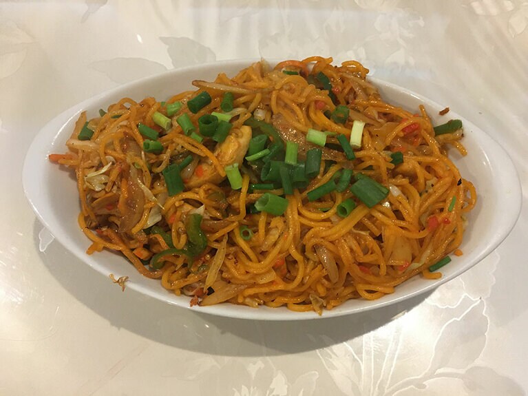 写真は同じメニューだが、行った時期によってこんなに見た目が違うのも愛嬌。