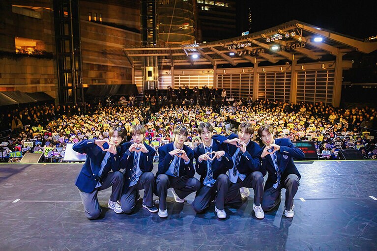 © （P）＆（C） PLEDIS Entertainment