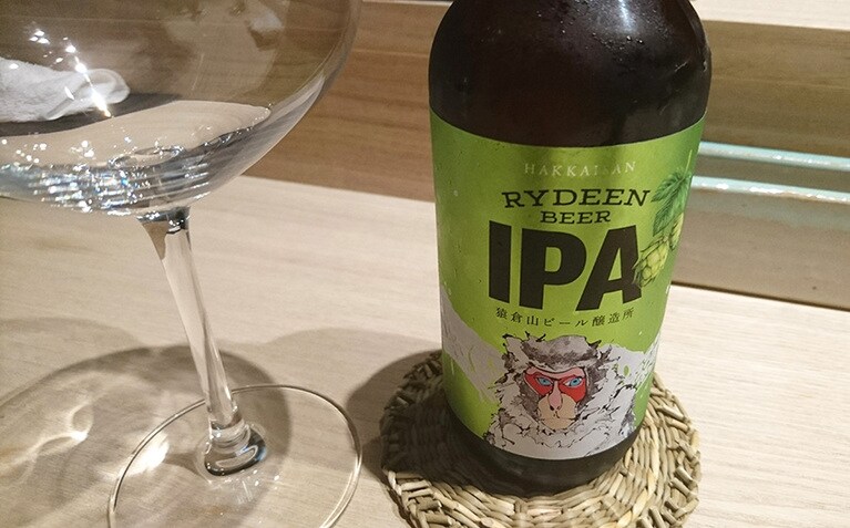 焼き鳥に合う飲み物をしっかりラインナップ。