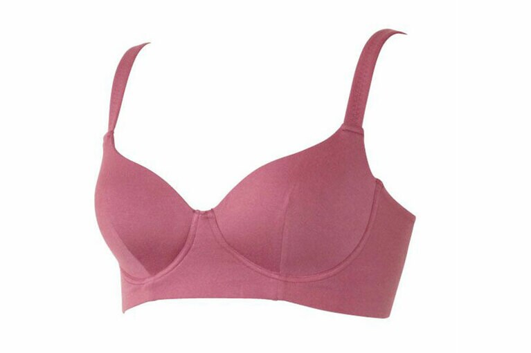 島崎 Fleep コンフォートブラ 【87017】 全5色 M〜LL 5,280円（2月1日から5,940円）。