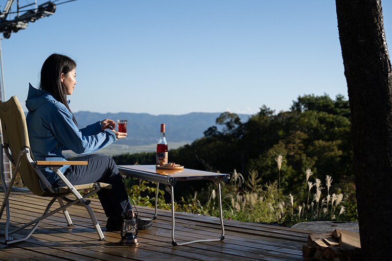 国中平野を一望できるセンテラス。標高360mに位置し、見晴らし抜群。