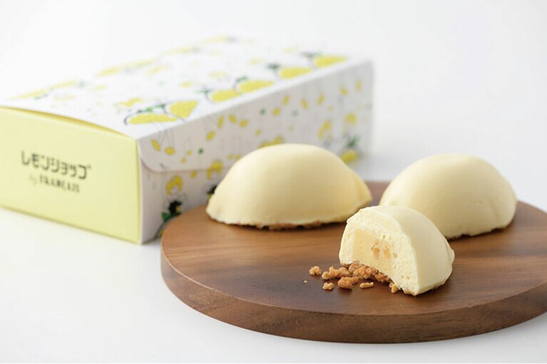 「『羽田空港』の神ギフト10選 心が弾む限定アイテムが充実」より。Photo：Hirofumi Kamaya