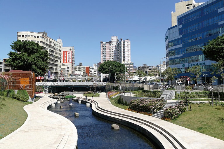 台中は大都会ですが、町中に憩いのスポットがたくさんあります。