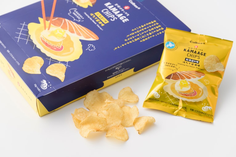 釜揚げチップスほたて醤油味 932円（8袋入り）。