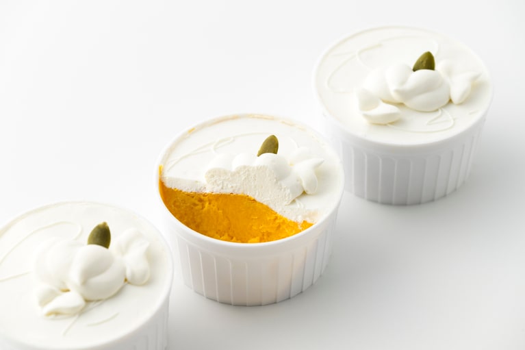 かぼちゃのプリン 1,200円（3個入り）。