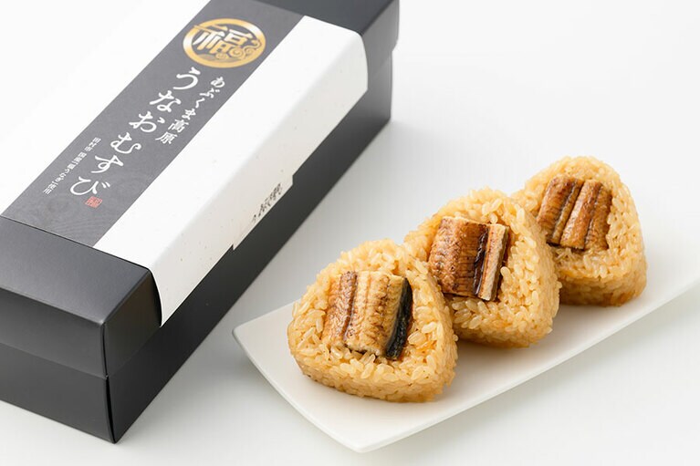 うなおむすび5個化粧箱入り 85g×5個入り 2,770円／ニューフロンティア
