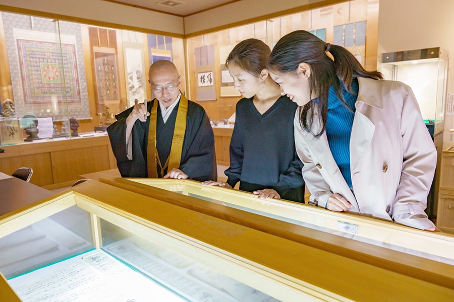 にし阿波体験プログラムの東福寺で歴史探究。