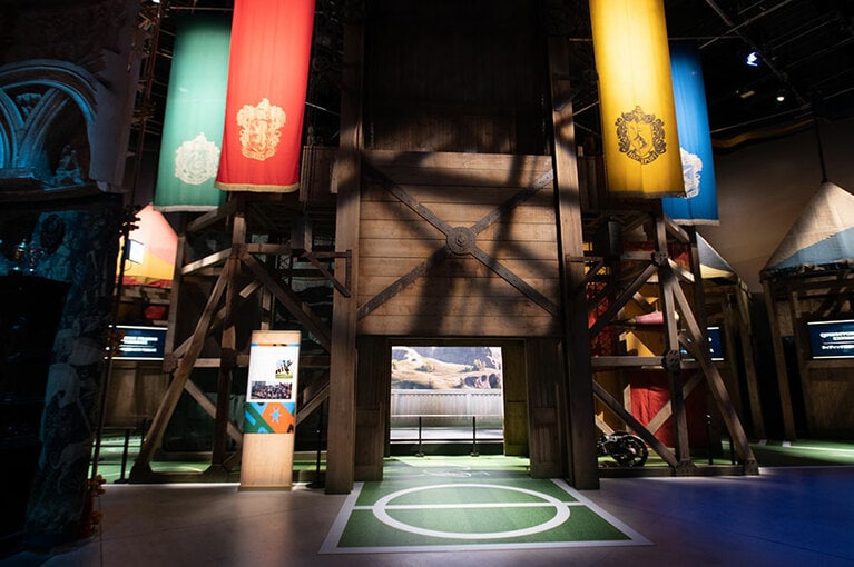 ホグワーツ魔法魔術学校のクィディッチ場の入り口が完全再現！