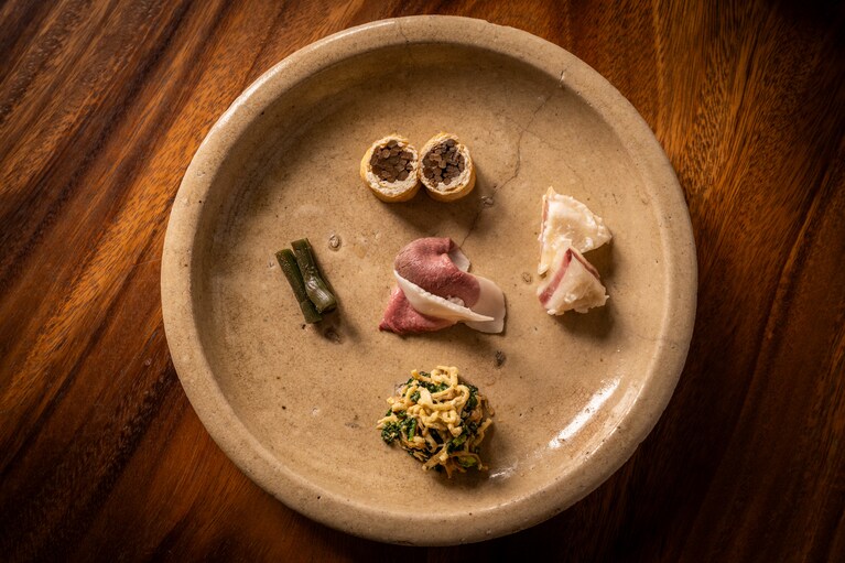 「雪国の保存と発酵」（写真は2人分）。保存や発酵における長い時間もまた、調味の一種に。