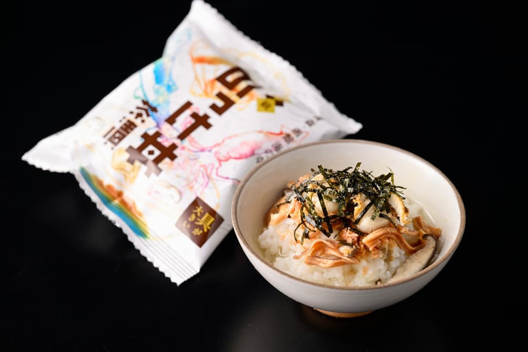 「のっけ丼茶漬」1個 389円