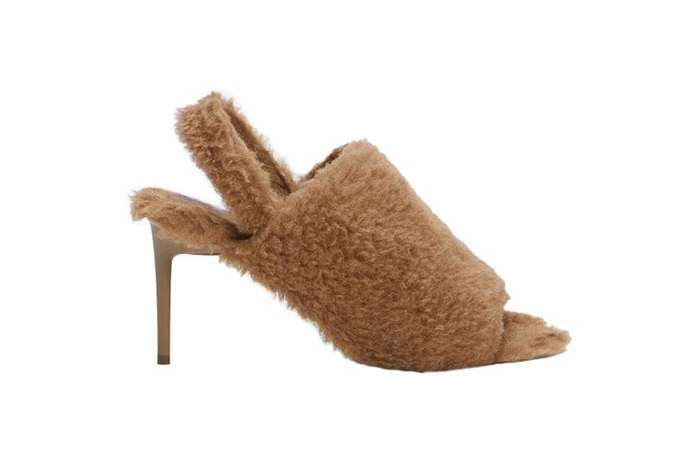 テディ シューズ 69,000円。