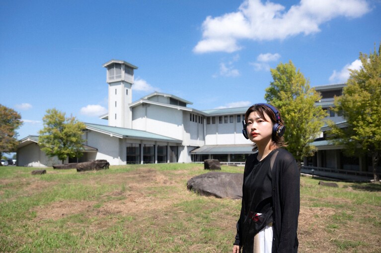 展示会場のひとつである愛知県陶磁美術館。