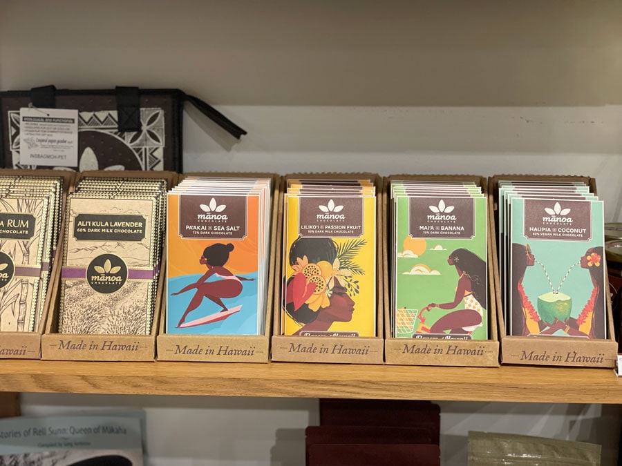 パンキーアロハが手がけたデザインパッケージの「マノア・チョコレート」も人気。
