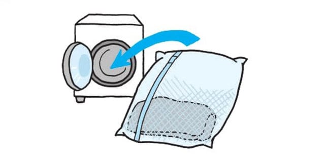 【STEP6】洗濯ネットに入れ、洗濯機で脱水→すすぎ→脱水。