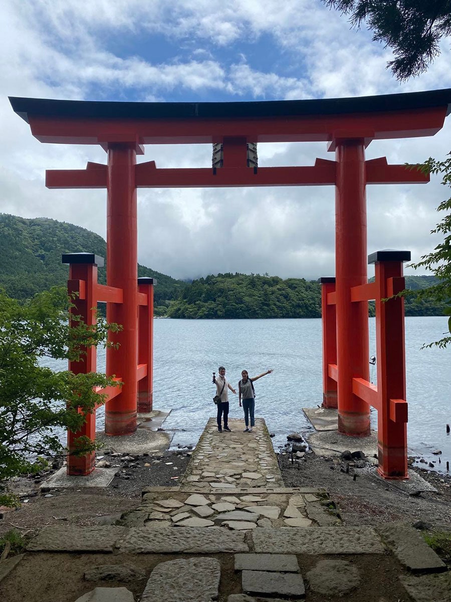 箱根神社の「平和の鳥居」は、絶好のフォトスポット。