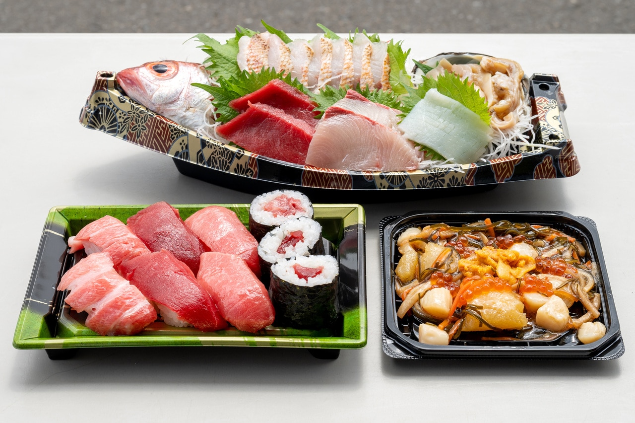 刺身も寿司も、魚介を使ったオリジナル珍味も！