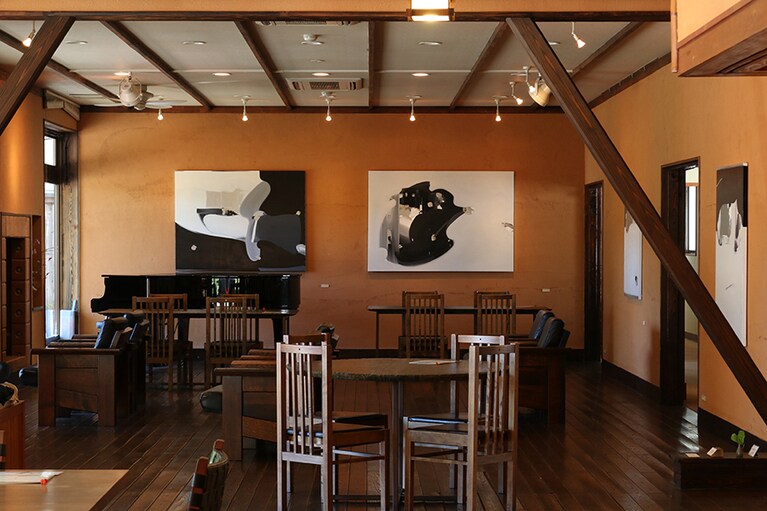 板室温泉 大黒屋［栃木／板室温泉］サロン 展示スペース。