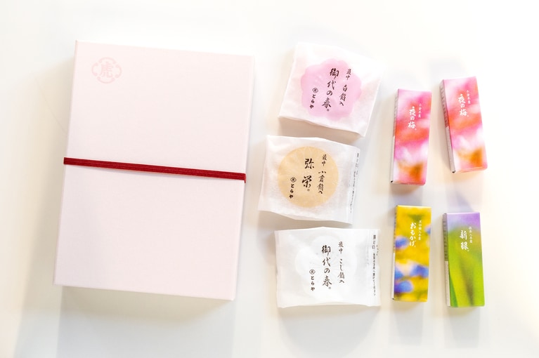 春らしいアイテムが詰め合わせに。