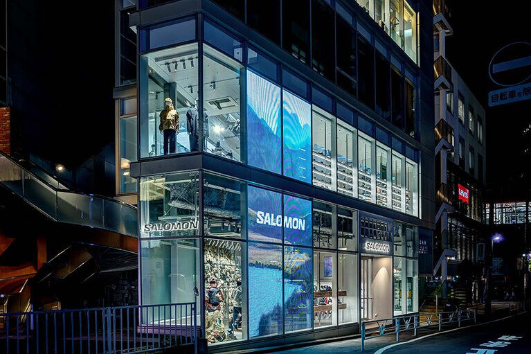 サロモンストア 東京渋谷