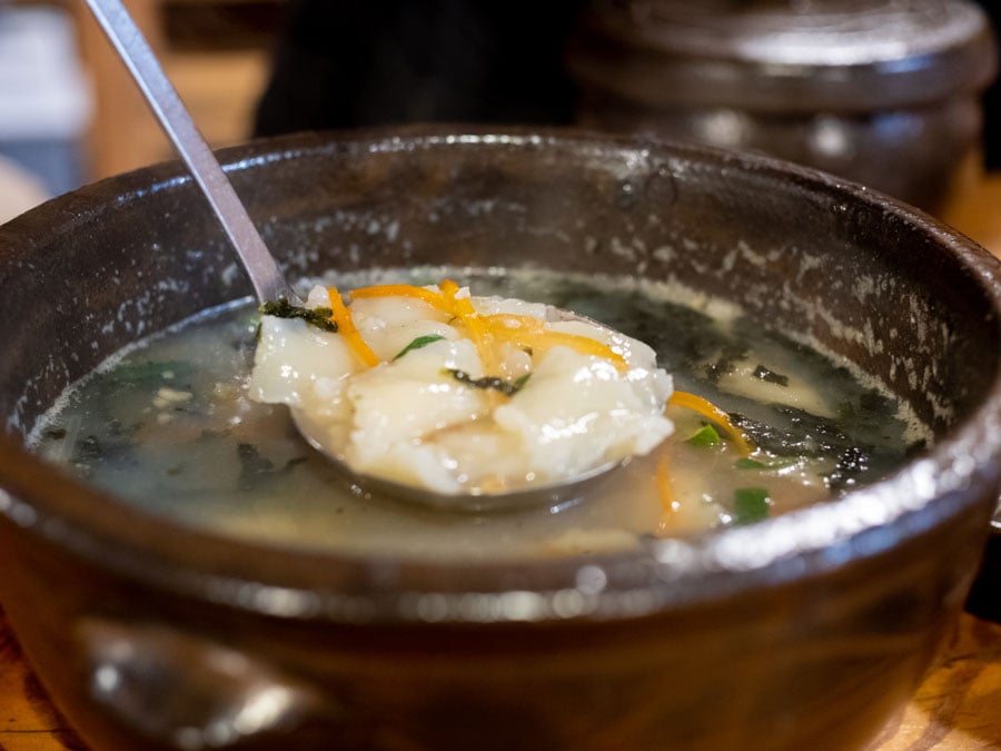 鍾路 仁寺洞スジェビで昼食。