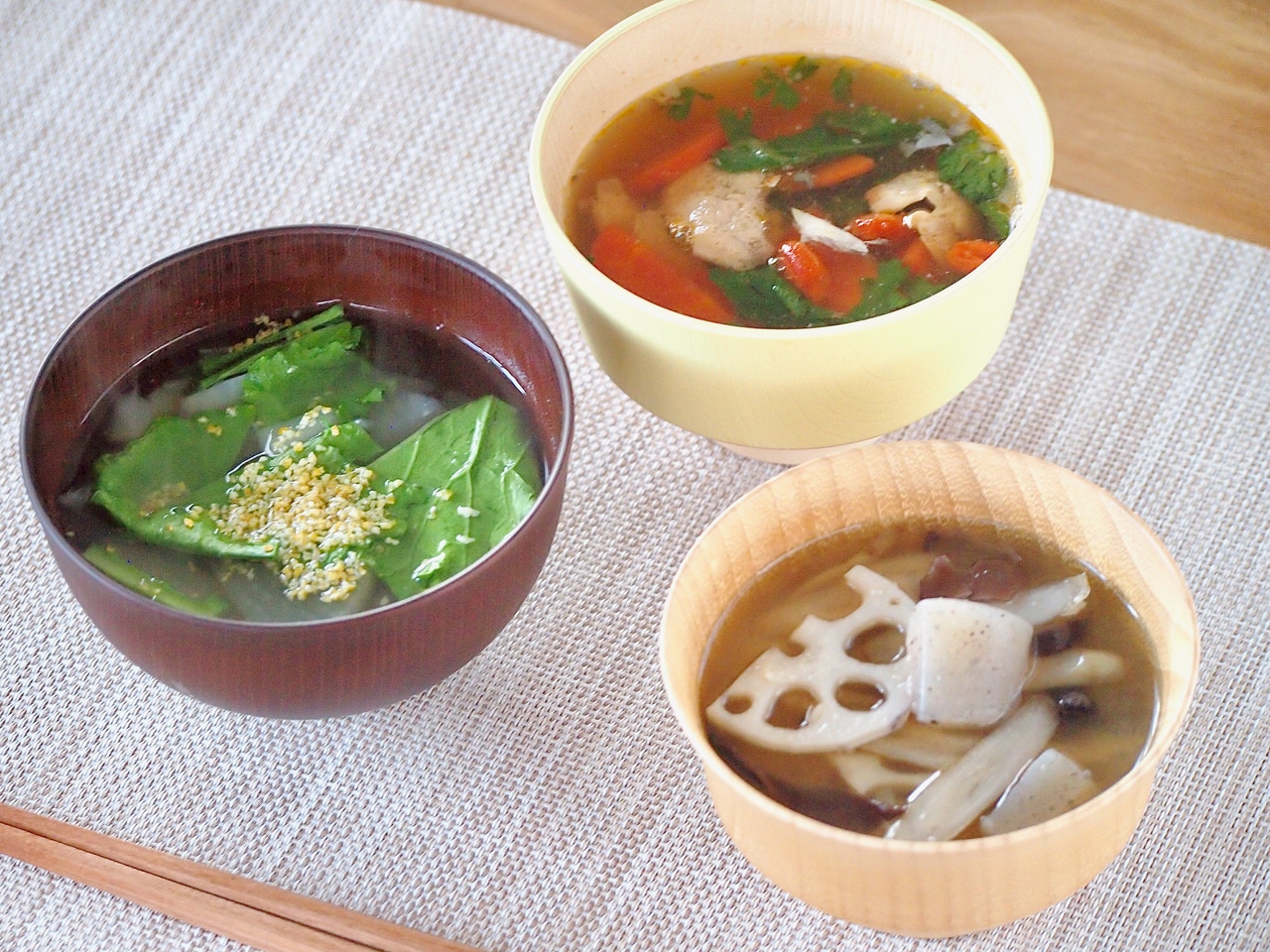 “目のかゆみ”“鼻のムズムズ”“のどの腫れ”をやわらげてくれる、薬膳味噌汁。