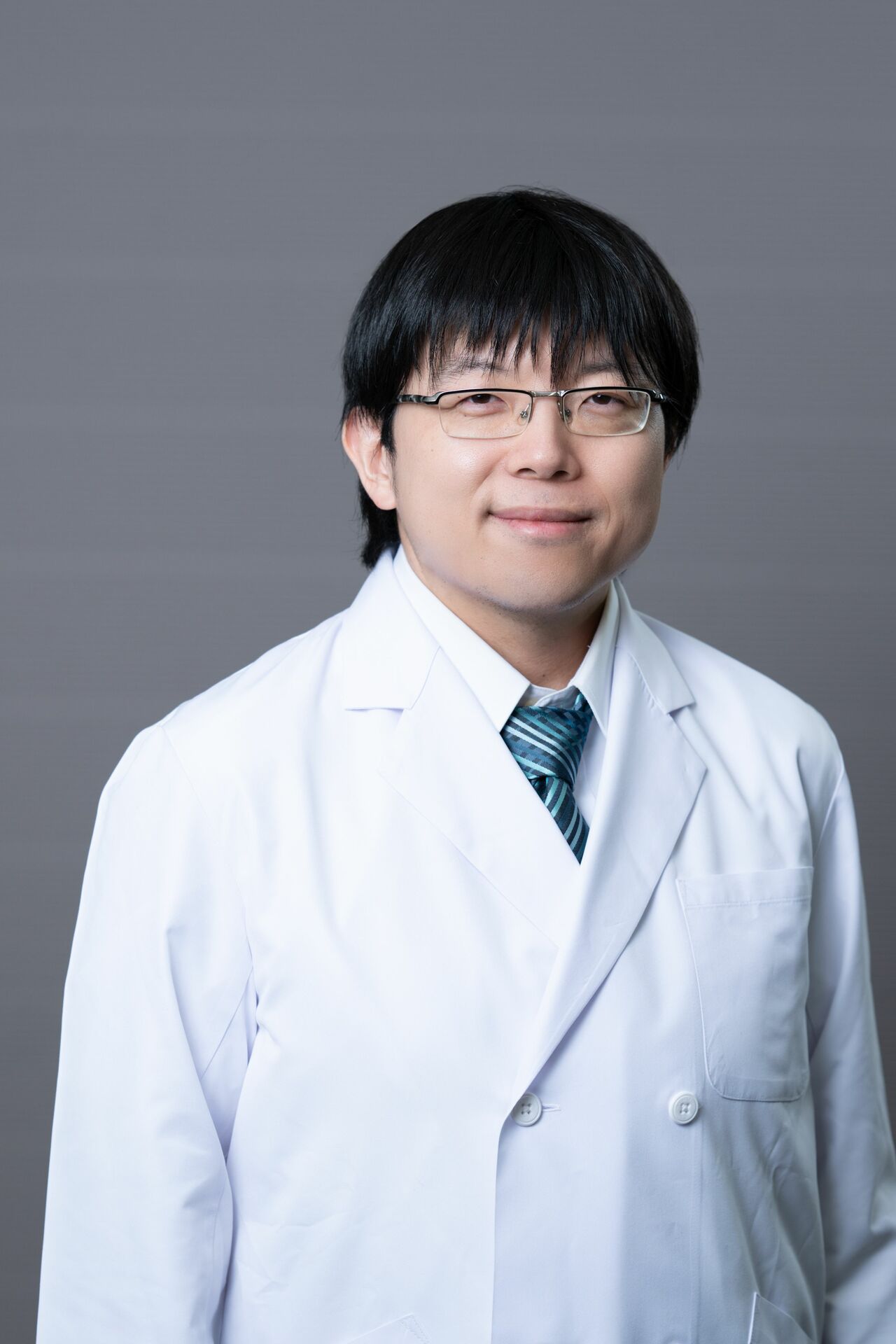 伊藤大介医師　©文藝春秋