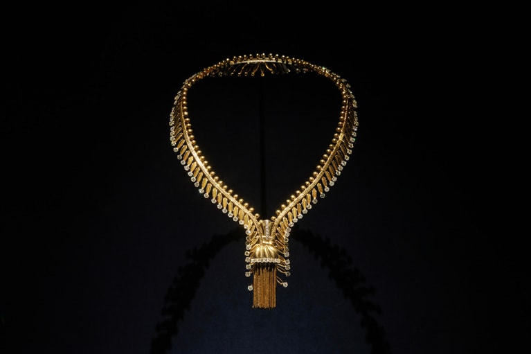 シャンティイ ジップ ネックレス　1952年　イエローゴールド、プラチナ、ダイヤモンド ©Van Cleef & Arpels