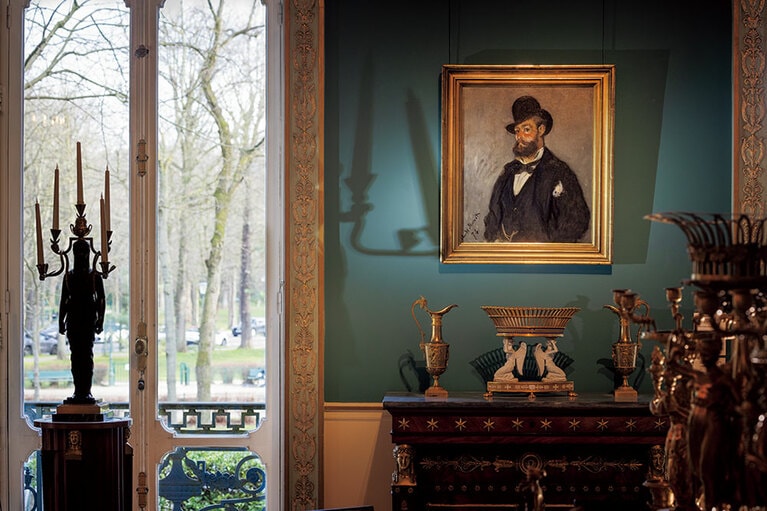 《レオン・モネの肖像》（1874年）は2024年の寄贈品。