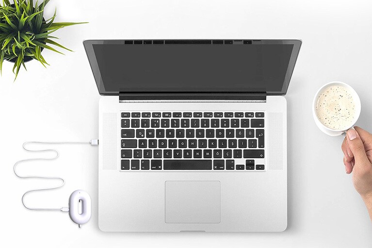 約1時間の充電で約10時間の浄化ができる充電長持ちタイプ。