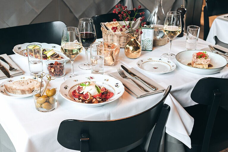 ノビスホテルの「ビーノ」で提供される食事